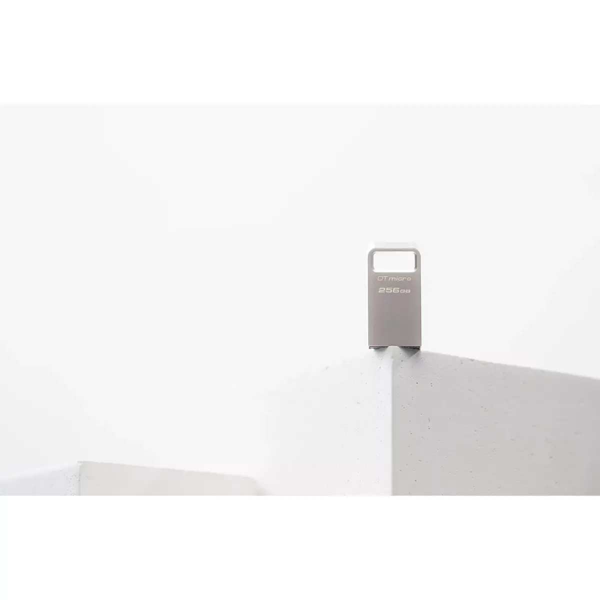 USB флеш-память Kingston 256GB DTMC3G2 Photo 11