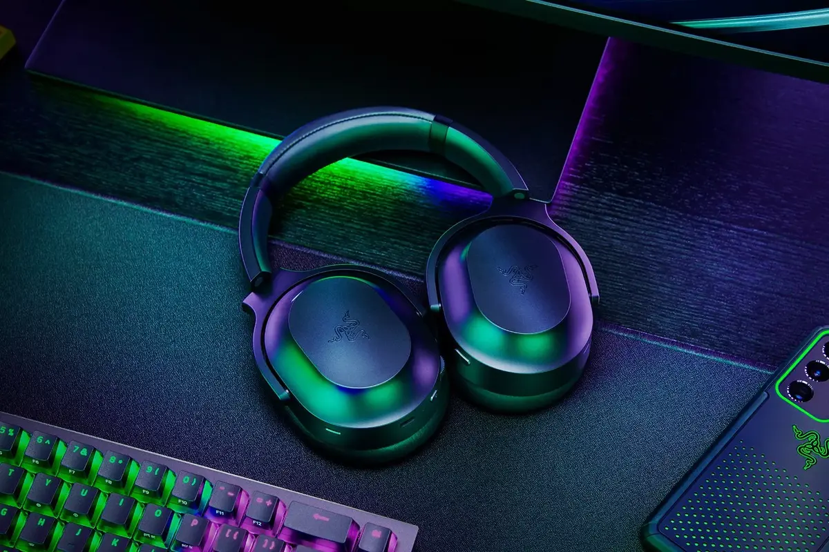 Наушники Razer Barracuda Pro Photo 4