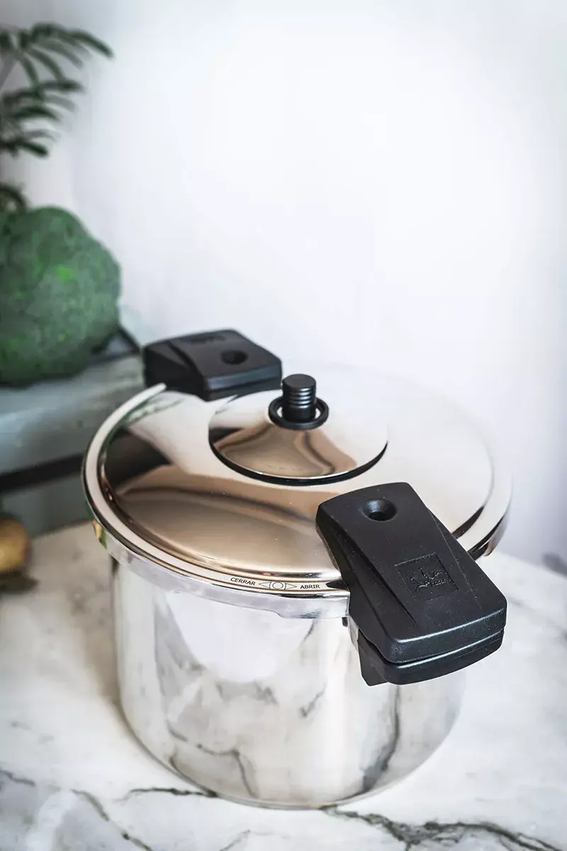 Stovetop pressure cooker JATA OSR4 Photo 6