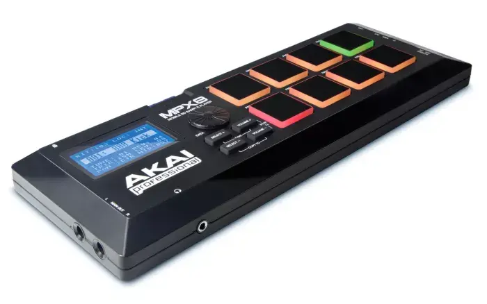 DJ kontrolieris Akai MPX8 Photo 2