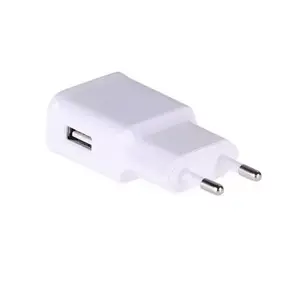 Akyga AK-CH-11 iekštelpu AC lādētājs 12 V 2,4 A (15 W) balts — piemērots tālruņiem, planšetēm, MP3/MP4, GPS, austiņām