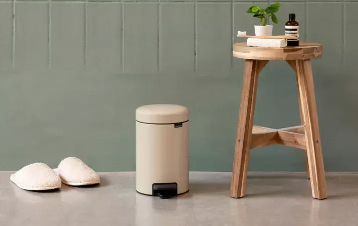Brabantia NewIcon 5 L Round Waste Bin Photo 3