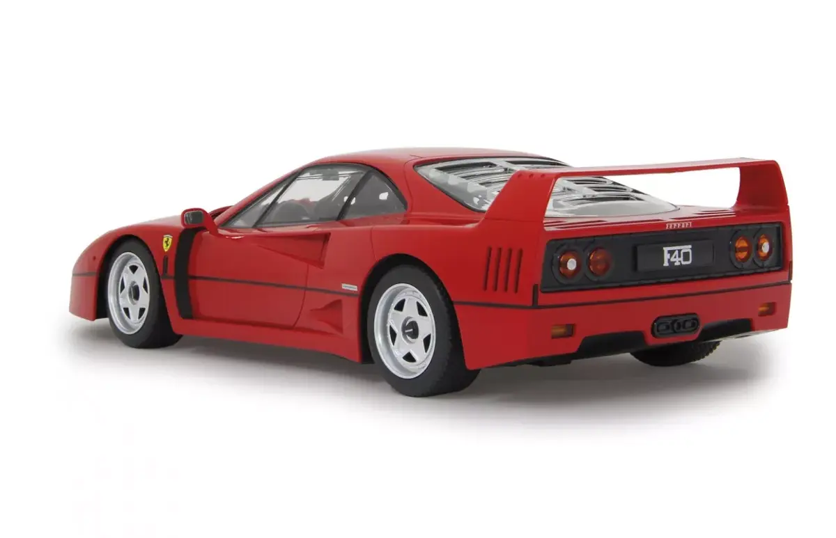 Модель автомобиля Jamara Ferrari F40 Photo 6
