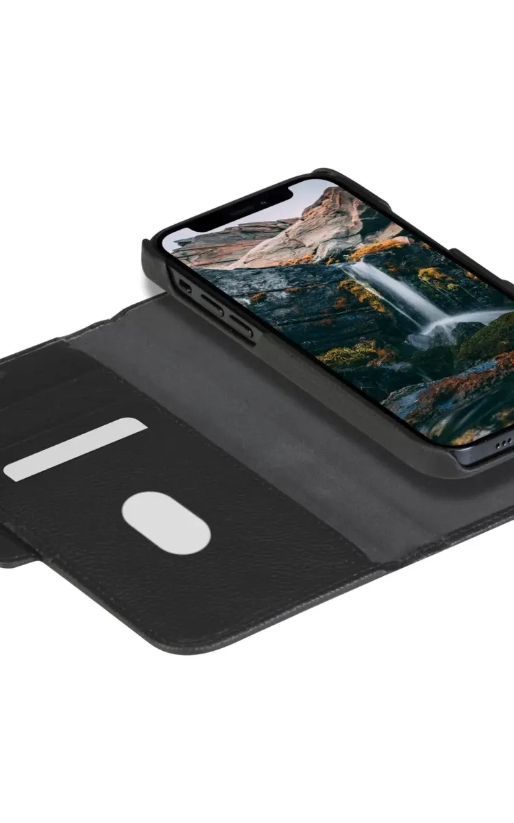 dbramante1928 New York Wallet Case for iPhone 13 Pro Photo 2
