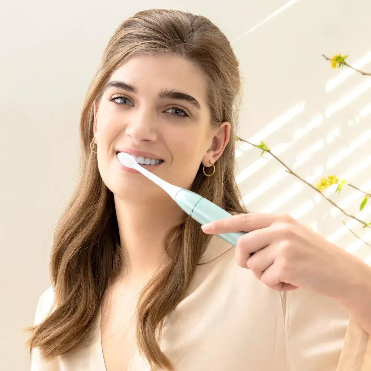 Sonic toothbrush Silk'n SonicYou Photo 4