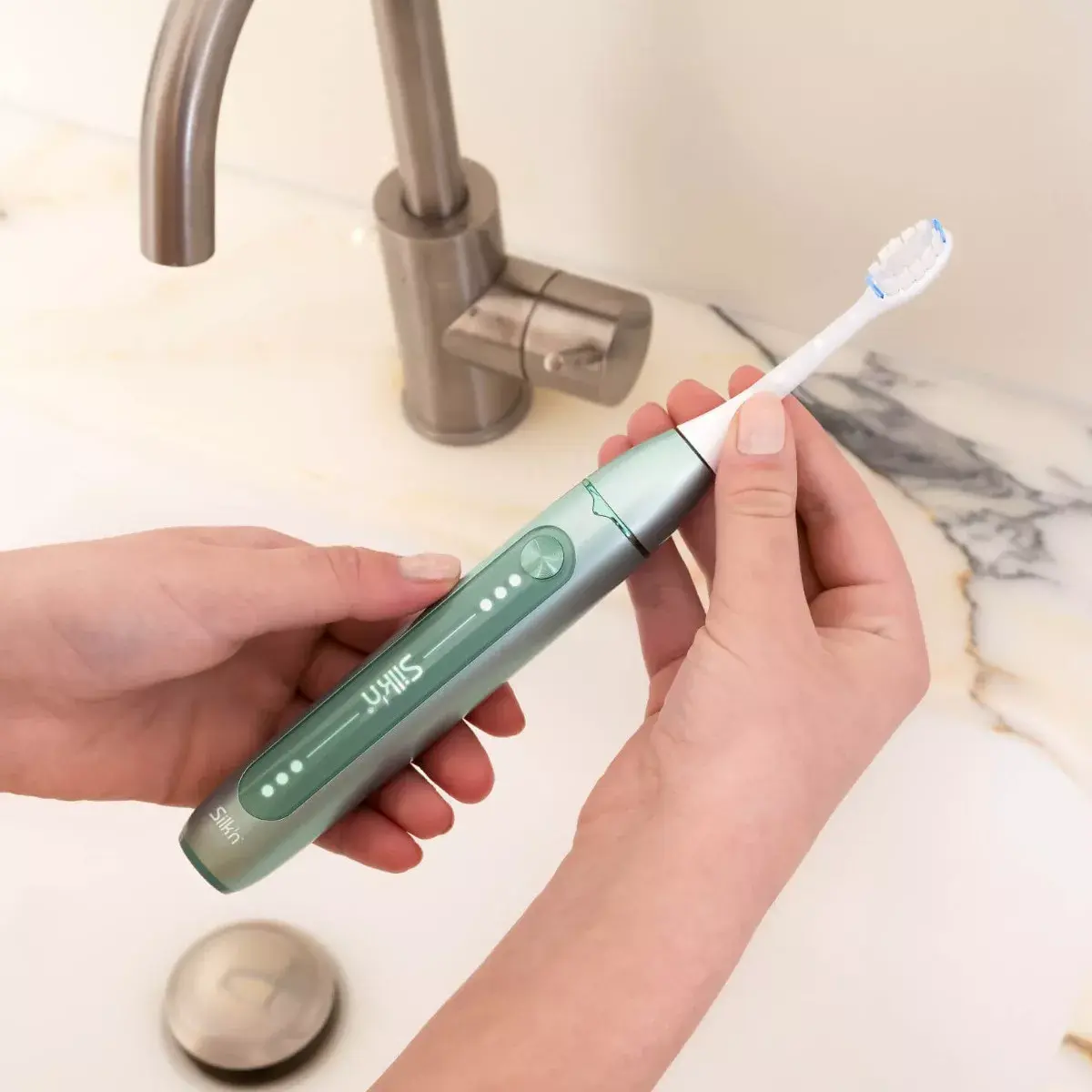 Sonic toothbrush Silk'n SonicYou Photo 5