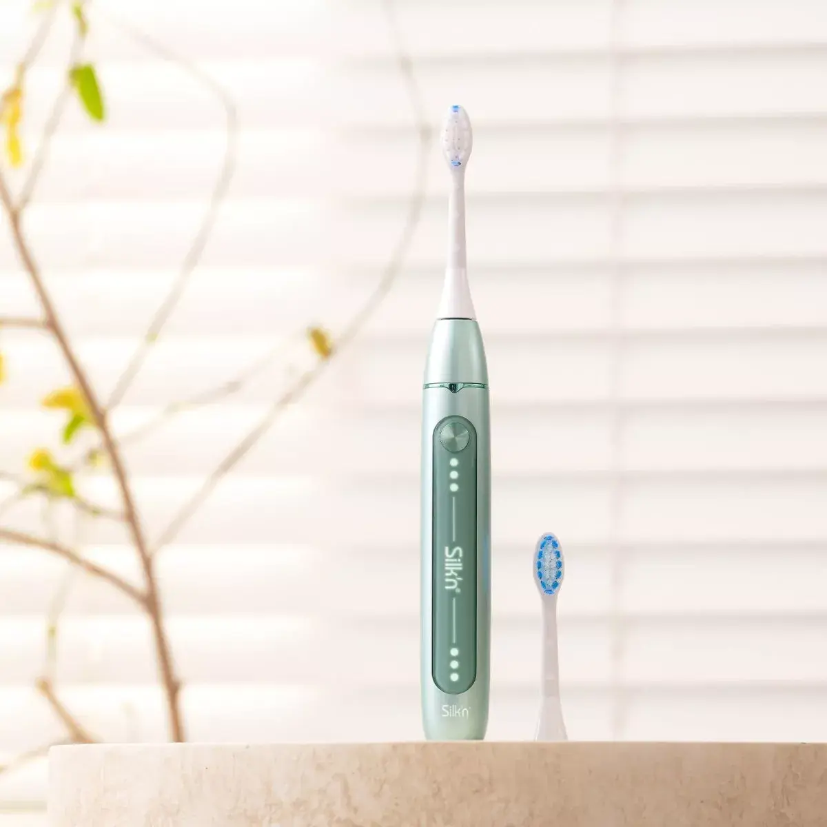 Sonic toothbrush Silk'n SonicYou Photo 6