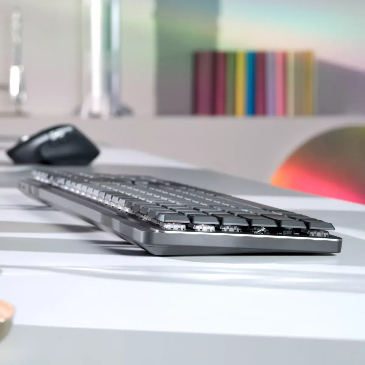 Logitech MX Mechanical Bezvadu Tastatūra Photo 3
