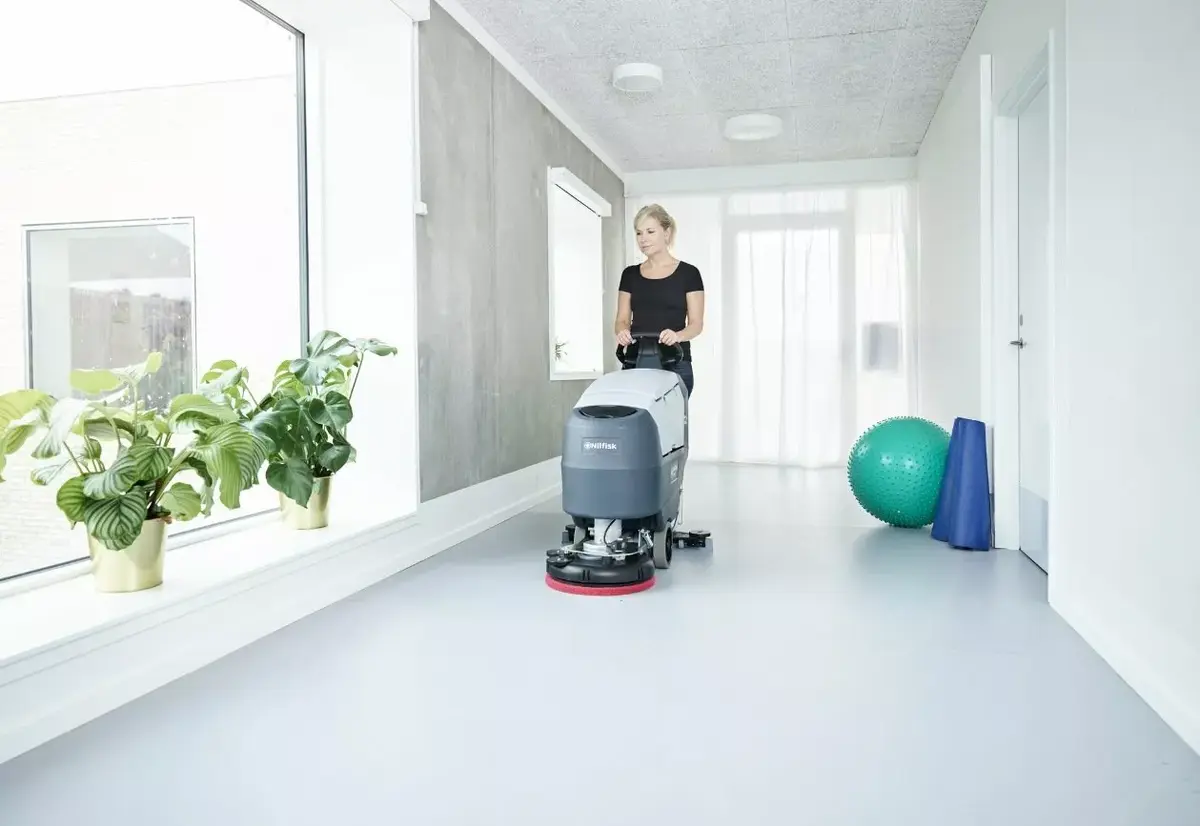 Nilfisk SC401 43B FPKG grīdas mazgāšanas mašīna Photo 7