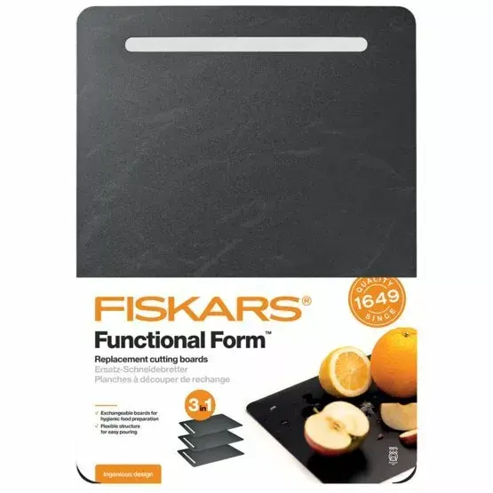 Fiskars FF 3 pcs plastic cutting board set Photo 3