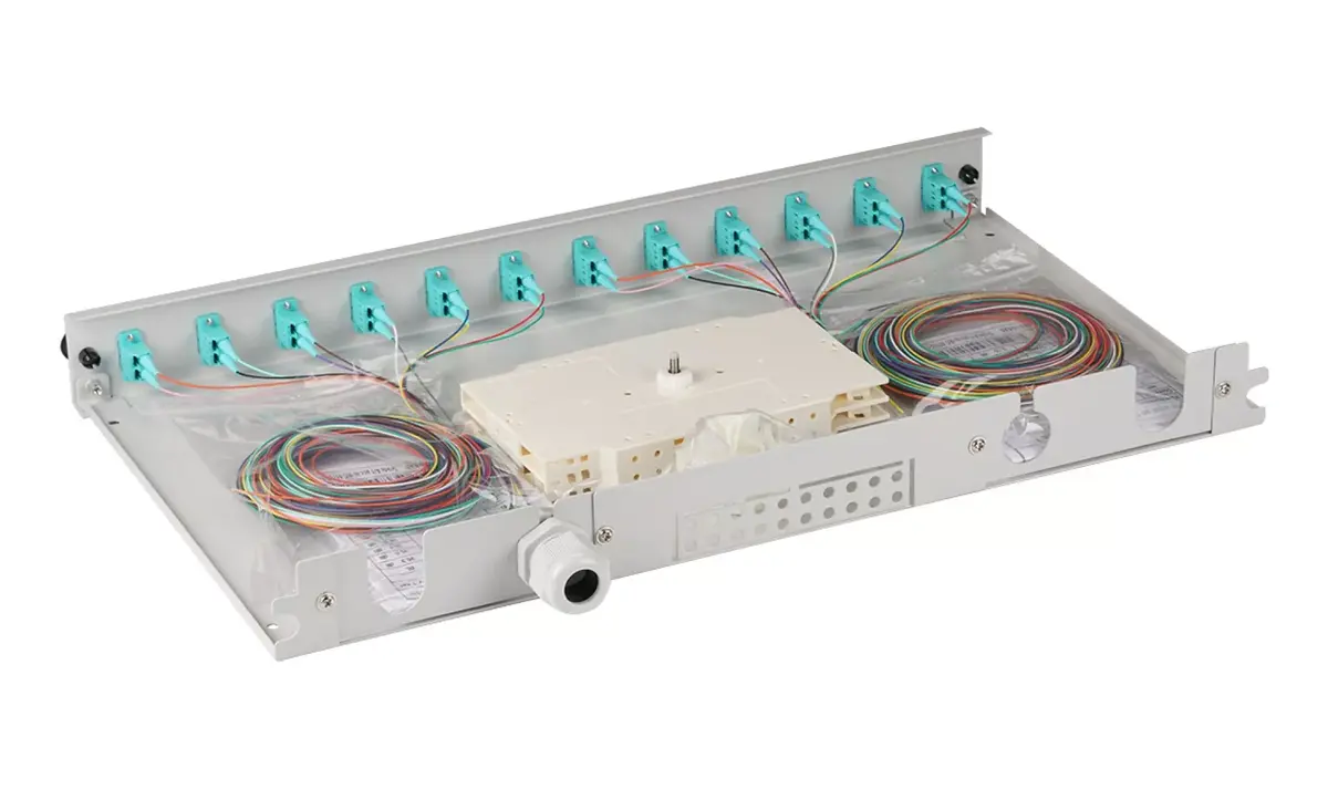 Patch panel EFB Elektronik B71901L24OM3 Photo 3