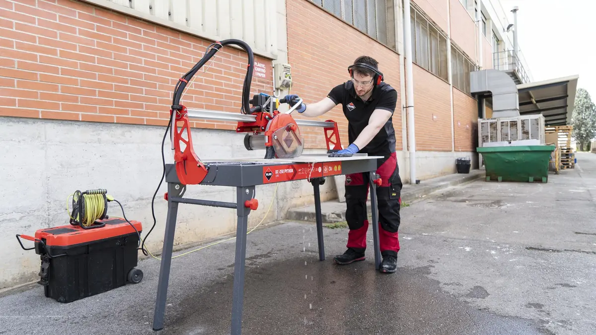 Stationary tile saw RUBI DC-250 PYTHON Photo 15