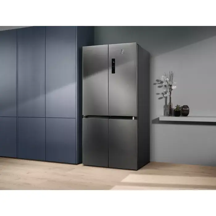 Electrolux ELT9VE52U0 Side-by-Side Refrigerator Photo 2