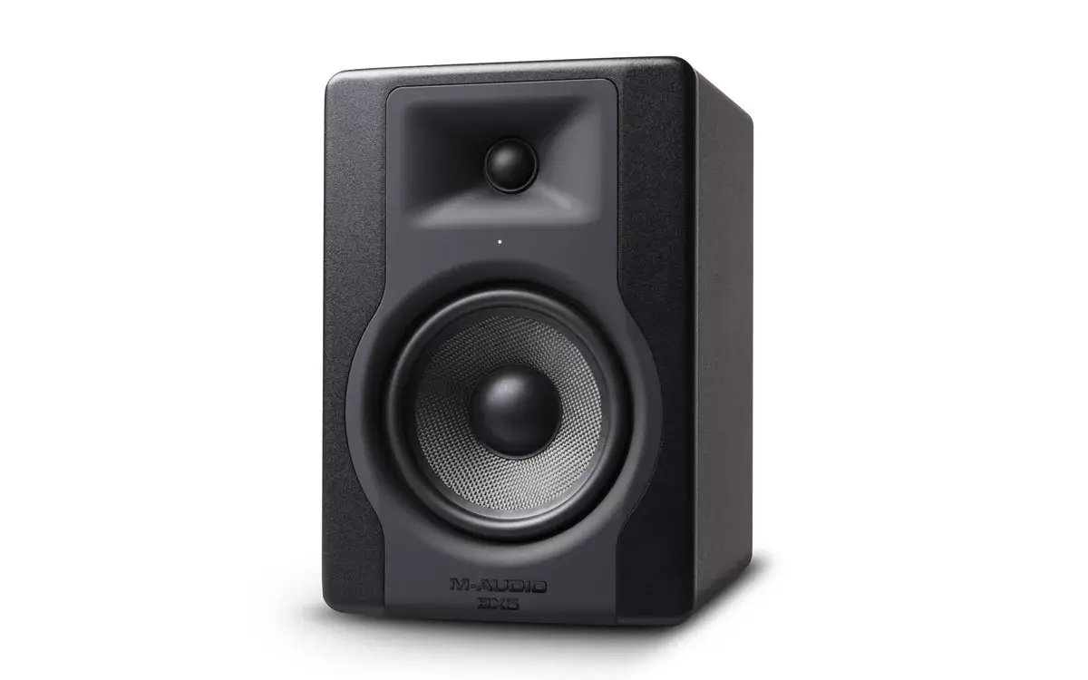M-Audio BX5 D3 студийный монитор 5" 100 Вт Photo 3