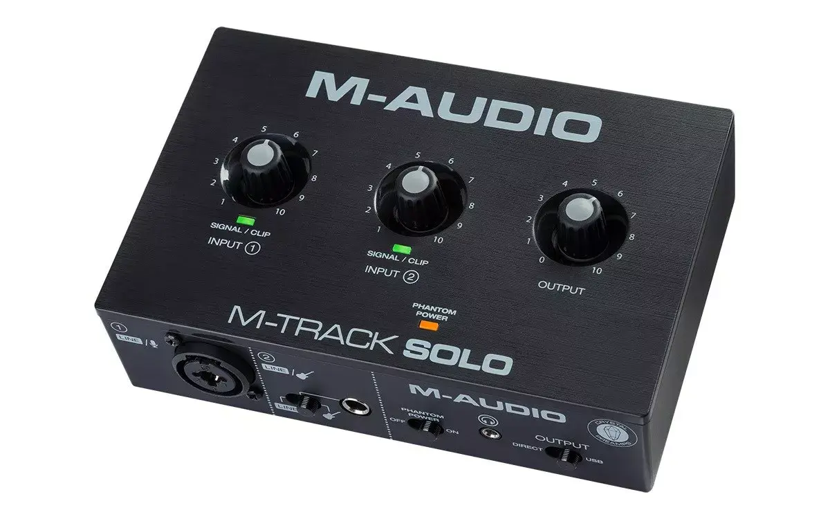 M-Audio M-Track Solo аудиоинтерфейс Photo 4