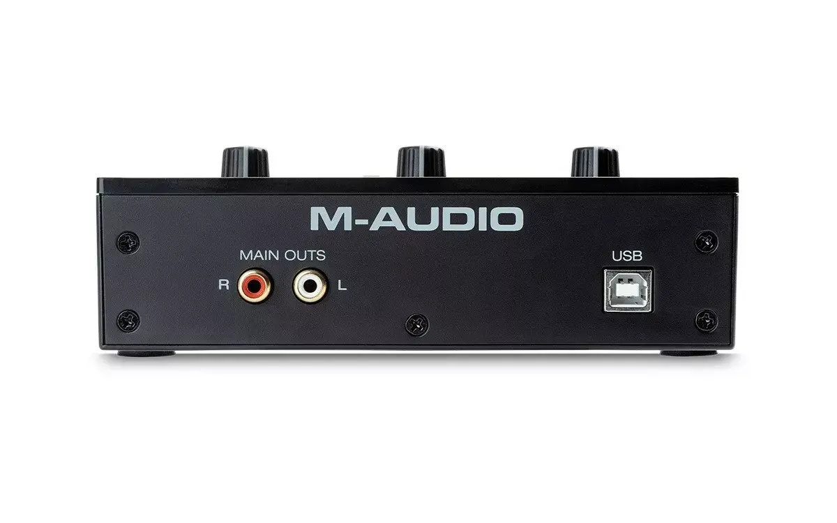 M-Audio M-Track Solo аудиоинтерфейс Photo 5