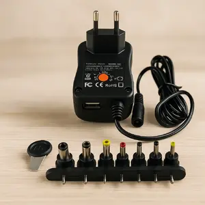 Адаптер Riff Universal 12/30W (Макс 2.1A) с USB, ручной переключатель 3-12В, 6 штекеров в комплекте, Черный