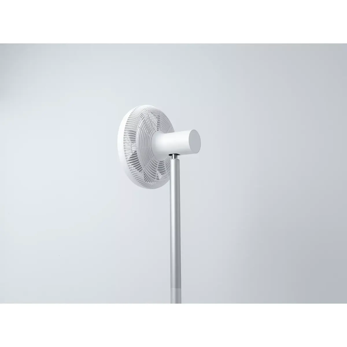 Xiaomi SmartMi Pedestal Fan 3 — напольный вентилятор Photo 9