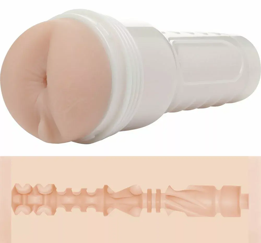 Masturbators Fleshlight Elsa Jean Treat Photo 2