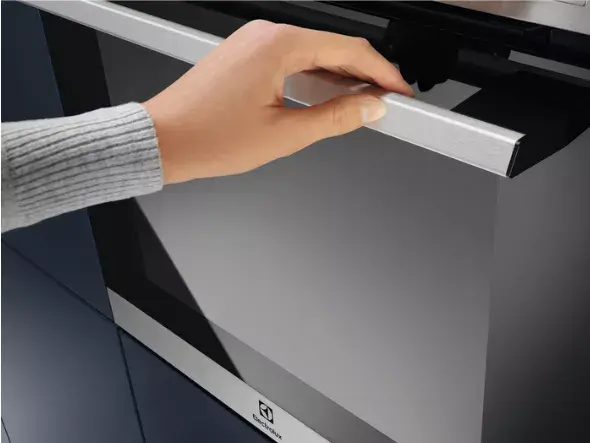 Electrolux EOF3H50BX iebūv. cepeškrāsns 65 L Photo 4