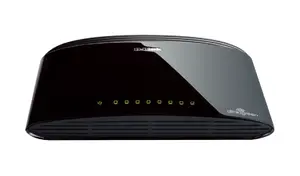 Unmanaged Fast Ethernet Switch D-Link DES-1008D — 8x 10/100 RJ-45, 1 Gbps switching capacity, Black