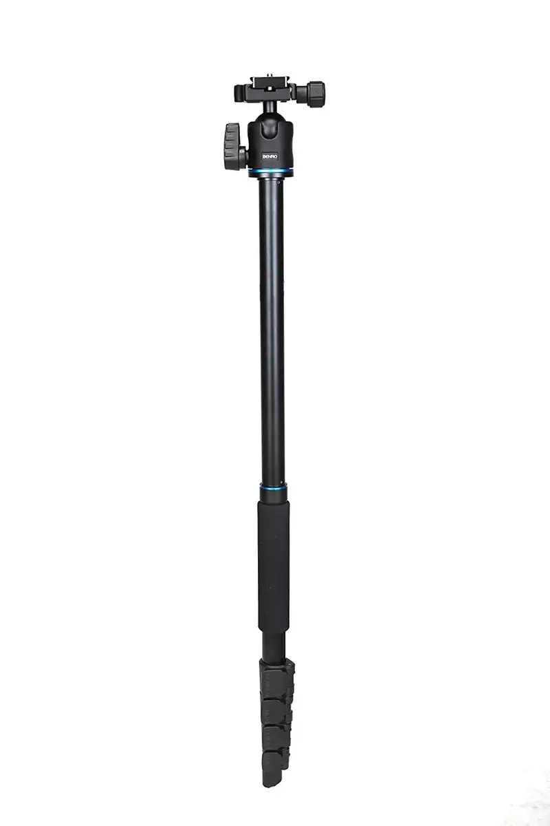 Benro IT25 Tripod with IH1 Ball Head Photo 4