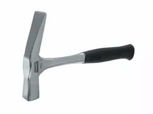 Кирка-кирпичник MODECO MN-32-018 600 г со стальной рукоятью