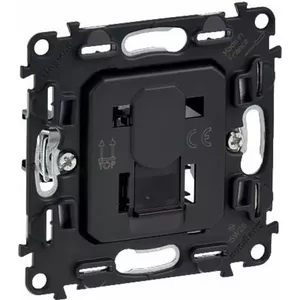 Розетка Legrand VALENA ALLURE одинарная RJ45 кат.5e UTP (модель 753040)