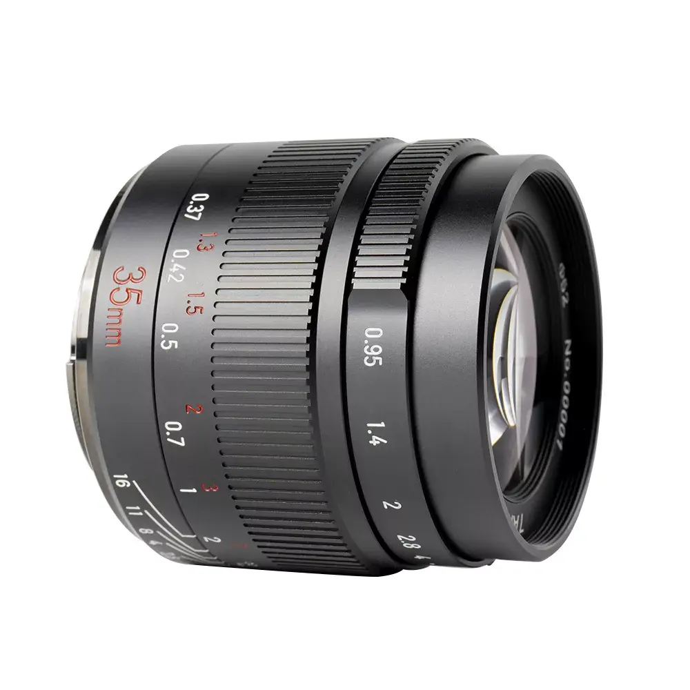 Объектив 7Artisans 35mm F0.95 для MILC Photo 2