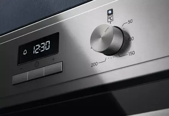 Iebūvējamā cepeškrāsns Electrolux EOF3H50BX Photo 6