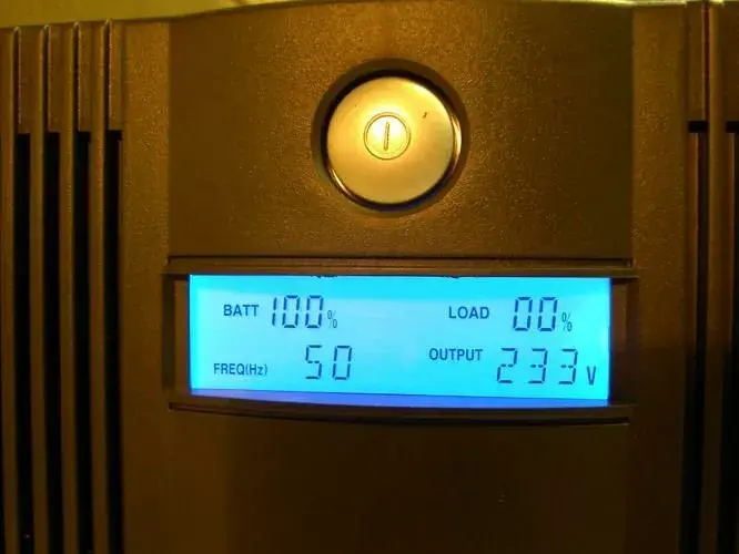 Orvaldi Inverter 12-500W UPS Photo 2