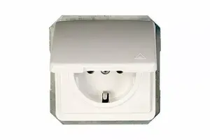 Розетка VILMA RP16-003-02, белая