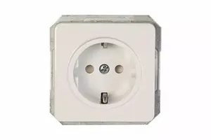 Розетка электрическая VILMA RP16-002-22 V, белая