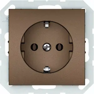 VILMA RP16-002-02 QR 1000 Grounded Socket, Mocha