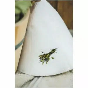 Namu Tekstil pirts cepure ar slotas attēlu, 100% vilna, balta
