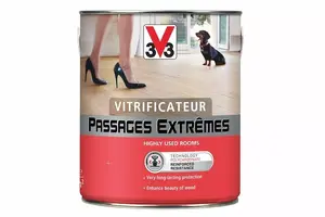 Floor varnish V33 Semi-Matted Colourless 2 — clear protective wood finish