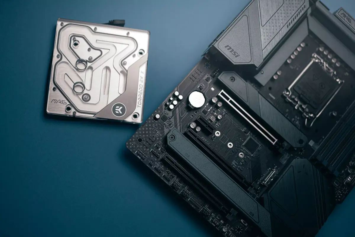 Water block + Heatsink EK Mana LiteBlock MAG Torpedo Z690 Photo 9