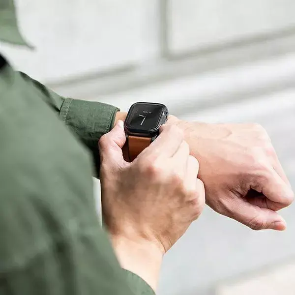 Защитный чехол Uniq Garde для Apple Watch 45 мм Photo 2
