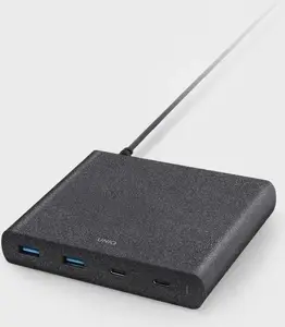 Сетевое зарядное устройство UniQ Surge 90W с 2×USB Quick Charge 3.0 и 2×USB‑C PD 3.0, угольно‑черный