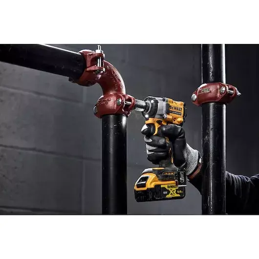 Impact Wrench DeWALT DCF921NT-XJ 600 N⋅m Photo 5