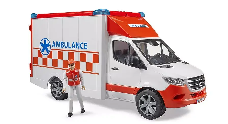 Ambulance model BRUDER 02676 Photo 2