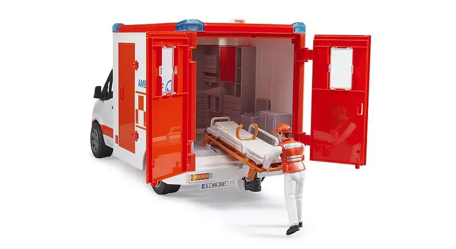 Ambulance model BRUDER 02676 Photo 3