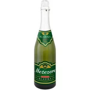 Sparkling Drink Mežezers 0.75 L (DEP) — Mežezers 0.75l bottle