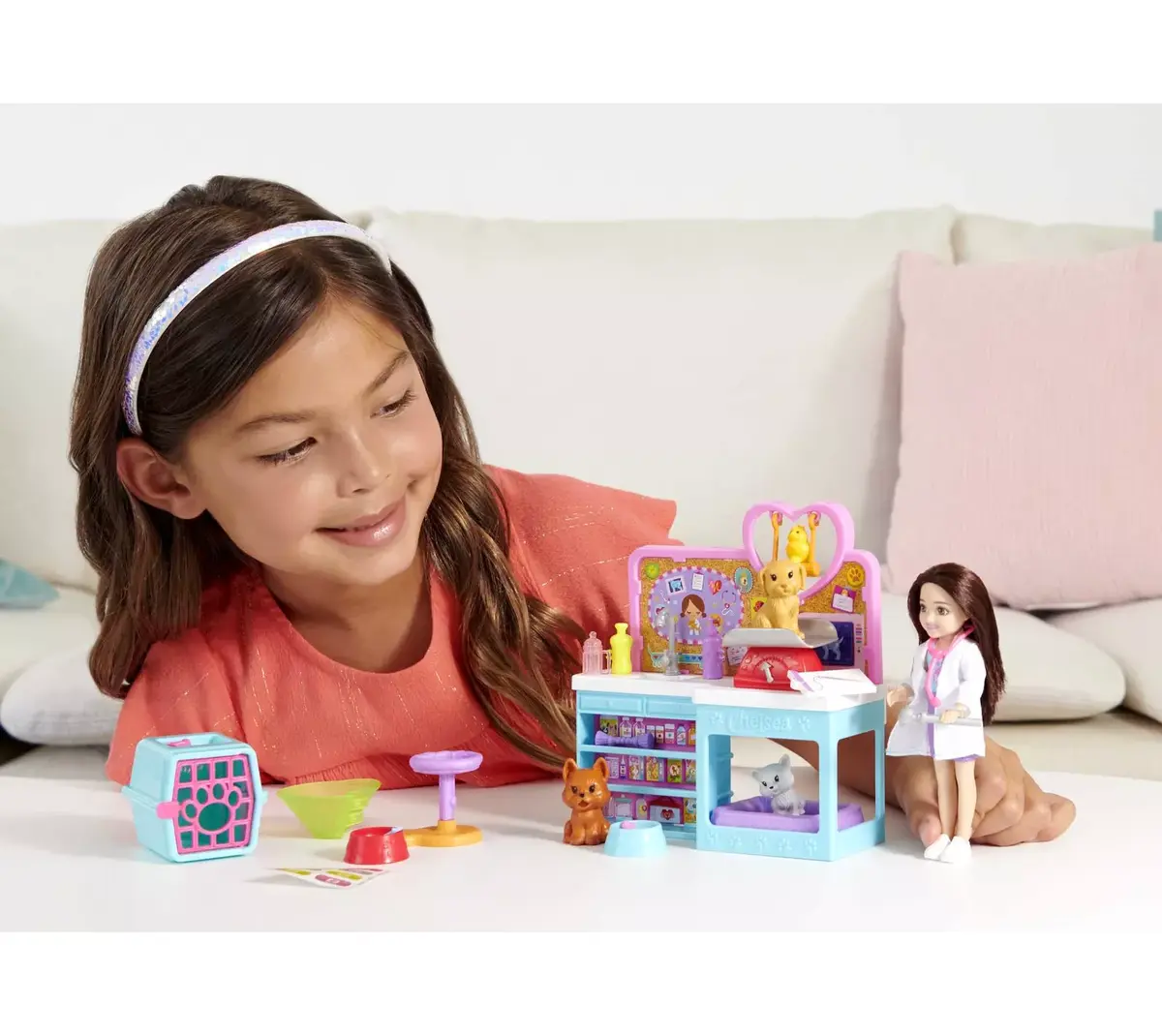 MATTEL Barbie Chelsea Doll and Playset Photo 4