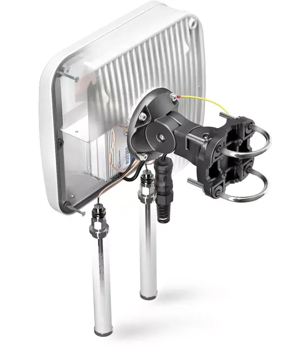QuWireless QuMax A360M virziena PoE/LAN antena Photo 3