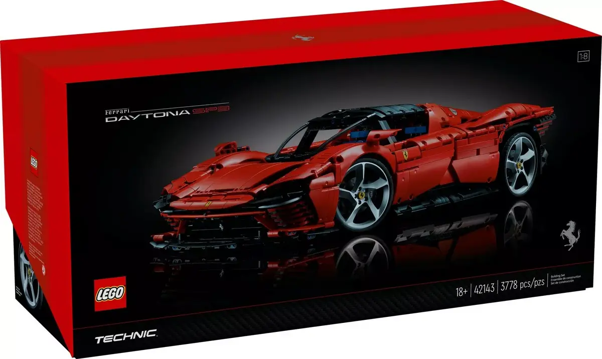 LEGO Technic Ferrari Daytona SP3 1:8, 3 778 pcs Photo 1