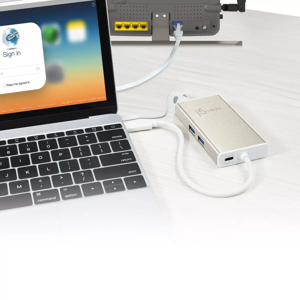 USB Type-C Multi-Adapter j5create JCA374-N Photo 9
