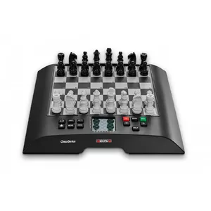 Шахматный набор Millennium ChessGenius Международный 20x20 см