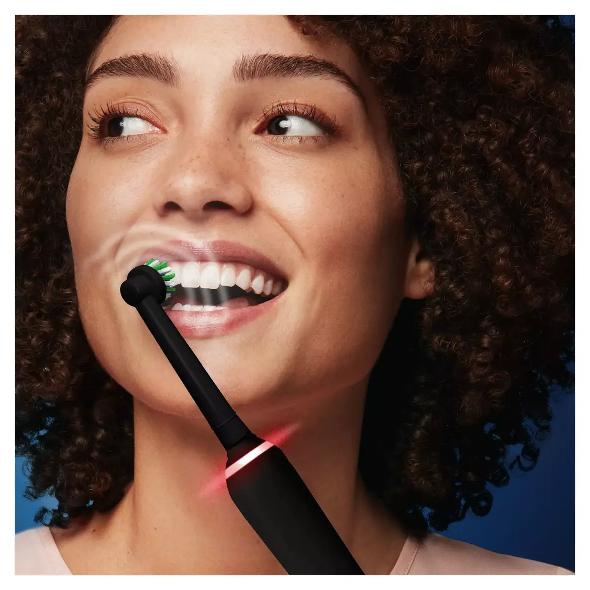 Rotating-oscillating toothbrush Oral-B Pro 3 3000 Photo 2