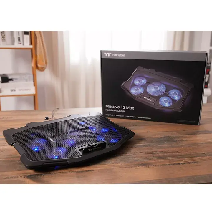 Охлаждающая подставка для ноутбука Thermaltake Massive 12 Max Photo 6